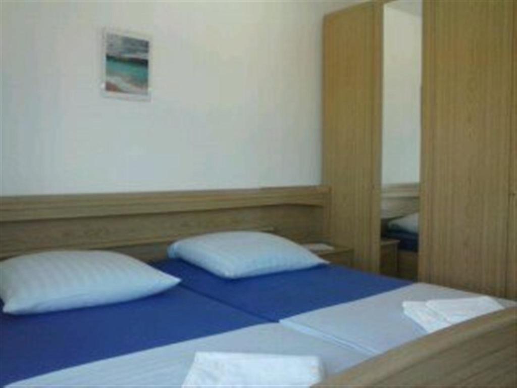 Apartment Arleta Трогир Экстерьер фото